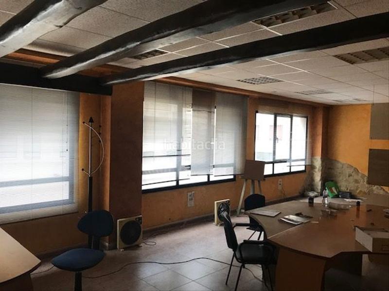 Foto c6c024dd-896b-47af-bca1-3689dcb1d650. Miete büro in n/a in Centro Avilés
