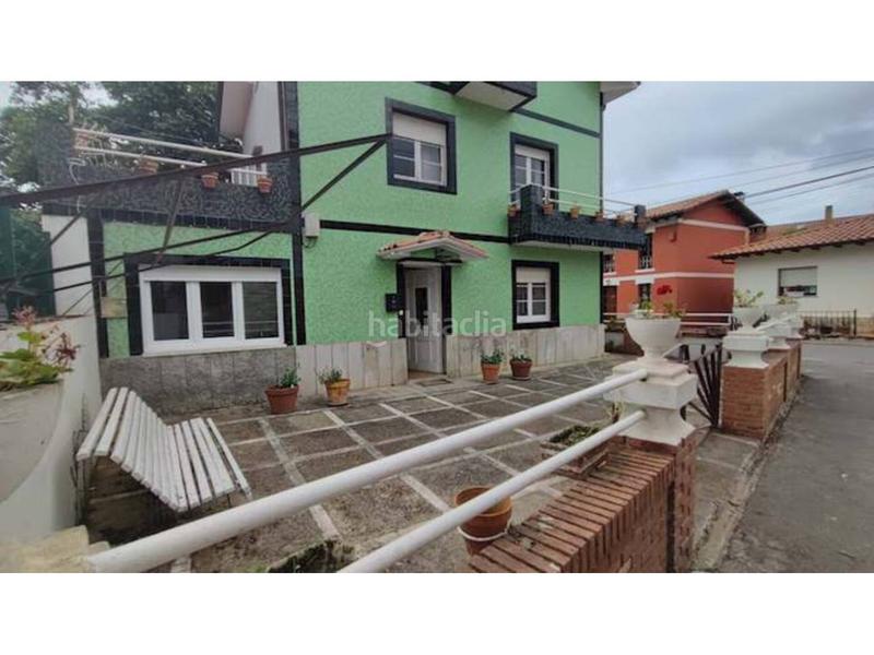 Foto 9ff54fa8-398c-42ef-aa42-ca7a448cbcc0. Casa se vende emblemática casa en nueva en Pría-Nueva-Hontoria-Naves Llanes