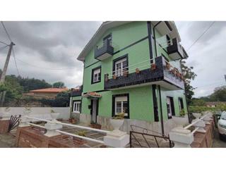 Casa  Nueva. Se vende emblemática casa en nueva de llanes