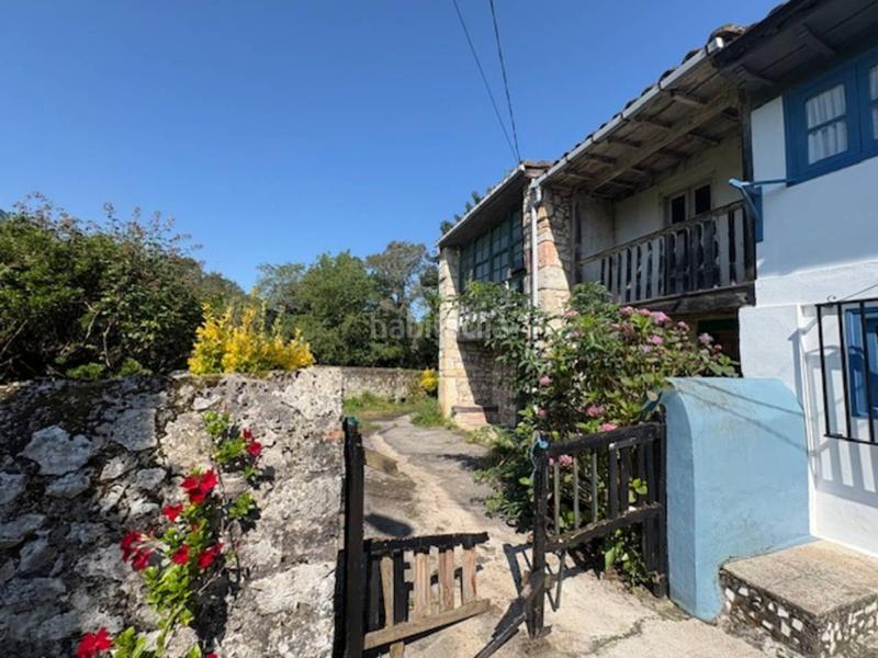 Foto 22aeb8b7-9b60-4dce-a4f3-c1301c188a29. Casa interesante complejo de viviendas para rehabilitar en san roque del acebal, en Llanes