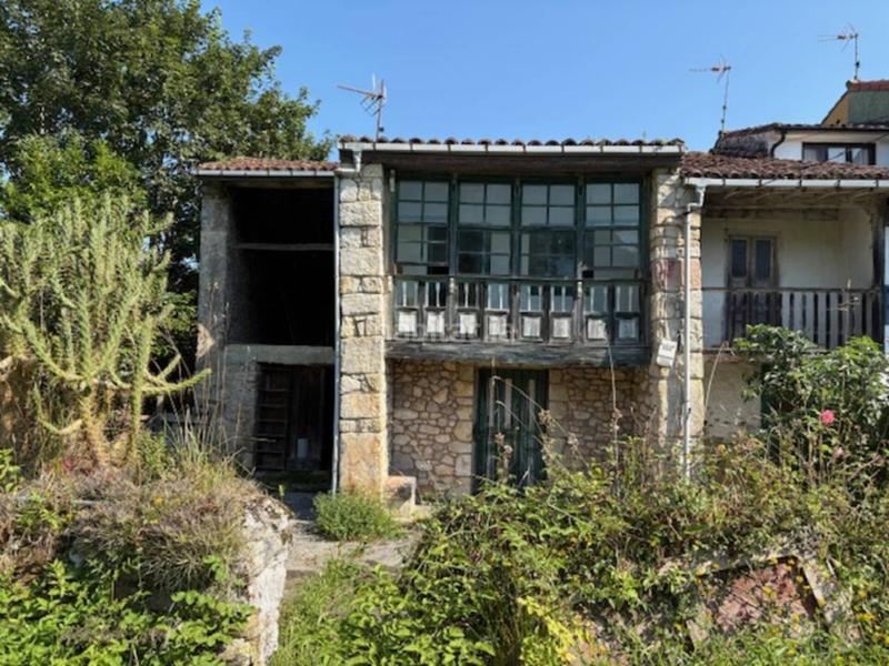 Foto aadba71a-721d-4ad1-81da-4d01b0c8eb4e. Casa interesante complejo de viviendas para rehabilitar en san roque del acebal, en Llanes