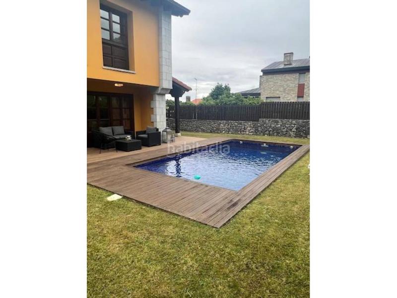 Foto 7cfd1b11-13de-41f0-a61d-2cd37ab0393b. House with heating parking pool in Llanes pueblo Llanes