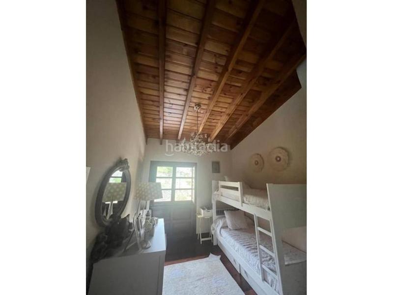 Foto f0d731bb-5efa-4b43-a1f3-974bb5a876b5. House with heating parking pool in Llanes pueblo Llanes