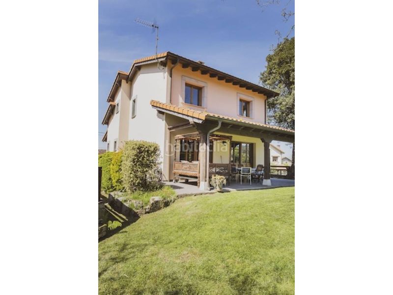 Foto 11b16a1a-a93b-48b6-9b36-073c05a1f9bc. Casa amb calefacció aparcament a Pría-Nueva-Hontoria-Naves Llanes