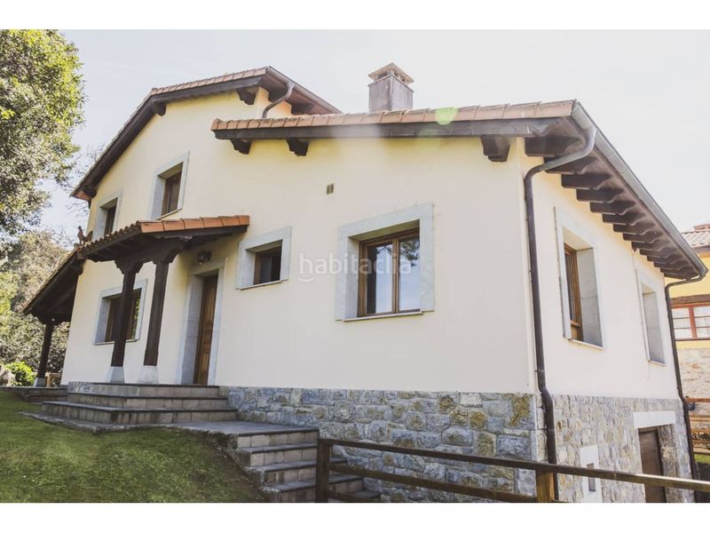 Foto e69cbe55-dfc2-4568-b96b-c5f506331c48. Casa amb calefacció aparcament a Pría-Nueva-Hontoria-Naves Llanes
