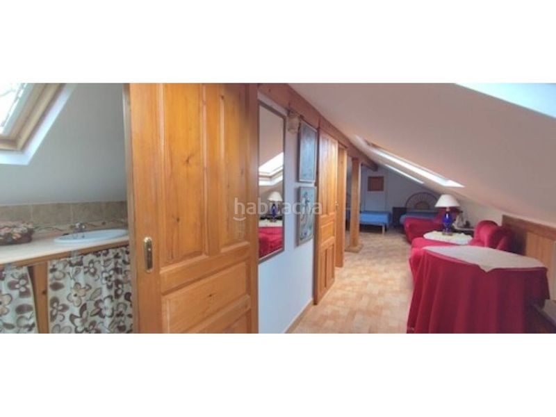 Foto e649001f-274f-4965-ab3a-c1c7885fcd71. Casa aparellada amb calefacció a Pría-Nueva-Hontoria-Naves Llanes