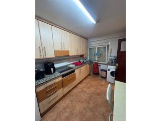 Apartment  Avenida galicia. Venta de apartamento en oviedo, zona masipla eríala argañosaparq