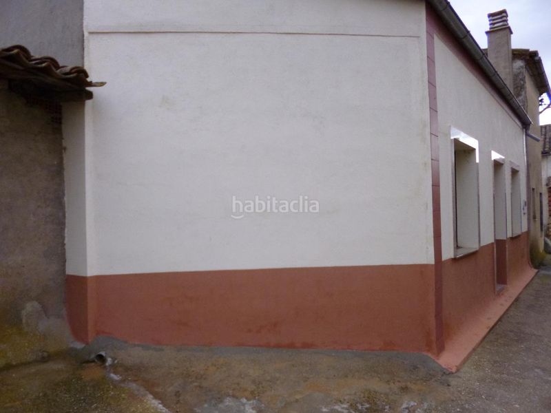 Foto d3a3836c-3e9b-4604-97e0-a734841ea101. Casa amb aparcament a Parada de Rubiales