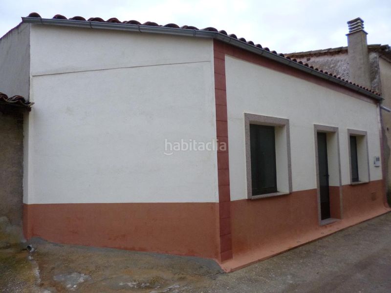 Foto fa49c940-a7a5-4cba-9556-c78a7951ca5e. Casa amb aparcament a Parada de Rubiales