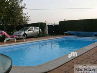 Chalet in Castellanos de Villiquera. A 8 kms. de salamanca