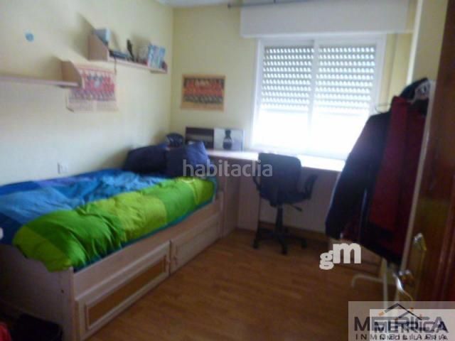 Foto 025b40ba-d94e-4e40-8998-d2cd5182b0e6. Pis amb calefacció aparcament a Terradillos