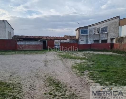 Foto b9308799-cee8-4558-b4a7-c0c341455cb8. Edificio  en Villavieja de Yeltes
