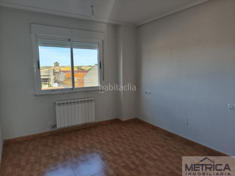 Foto 1d4a1ea7-b929-4e82-920c-503c504b1935. Xalet amb calefacció aparcament a Aldearrubia