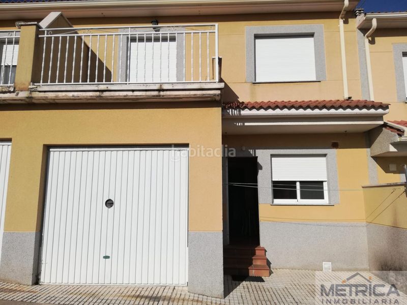 Foto ddbd88e6-3fd0-4ee0-9fd5-751c77fe1c29. Xalet amb calefacció aparcament a Aldearrubia