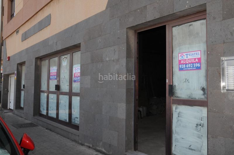 Foto e08a3e69-7a03-49f2-b719-6181fb01076a. Alquiler local comercial se alquila amplio local comercial en arnao, en Telde