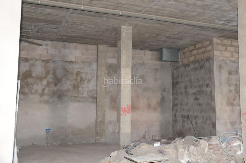 Foto e1aa3f39-ffba-4a7b-b4fc-75fad1f1ec50. Alquiler local comercial se alquila amplio local comercial en arnao, en Telde