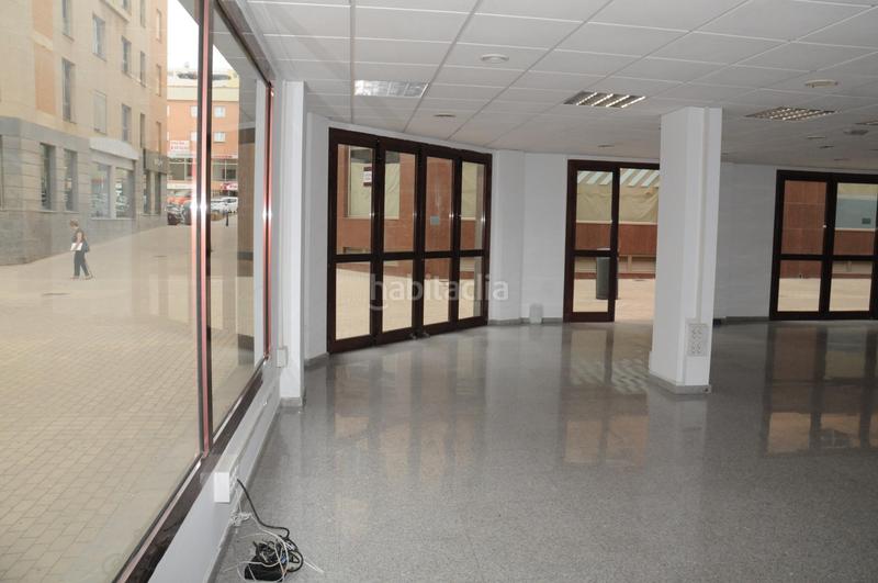 Foto 1734b68a-114c-45cc-95e2-b2a0a503bcfc. Lloguer local comercial a San Juan Telde