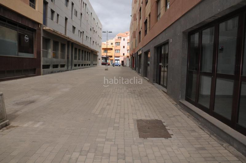 Foto 464f5946-3d25-4442-b982-fc7559dca0b1. Location local commercial dans San Juan Telde