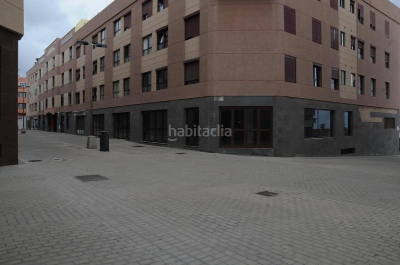 Foto ad2f17ad-f472-43ca-ae9e-8e11a7dd9ac1. Location local commercial dans San Juan Telde