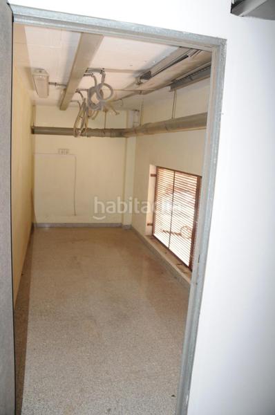 Foto c5f09de5-b0ee-4560-88c7-bdbec03edc96. Location local commercial dans San Juan Telde