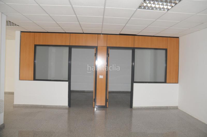 Foto e3d50db5-2d5c-42f8-975f-0ada70399818. Location local commercial dans San Juan Telde