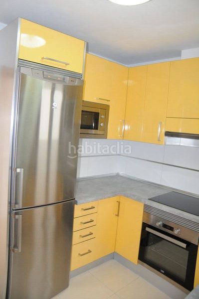 Foto c6f3493a-6863-4e89-8318-881b40085ca1. Location attique avec parking dans Callejón del Castillo - El Calero - Las Huesas Telde