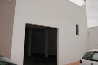 Local Comercial en San Gregorio. Se vende local cntrico en la ciudad de telde.