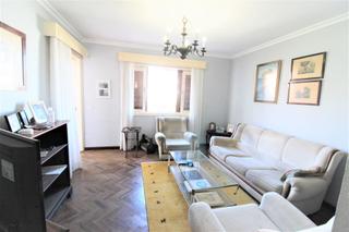 Xalet  Robles. Amplio chalet en zona jardn botnico