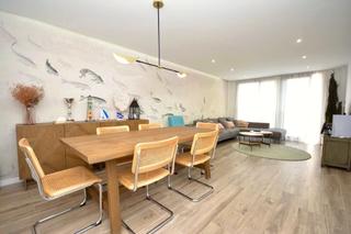 Appartement à Calle josé hernández alfonso. Piso reformado con estilo y calidad en pleno centro