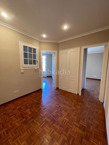 Foto a46290c5-996d-46c7-adb7-459495308508. Edificio in La Nova Esquerra de l´Eixample Barcelona