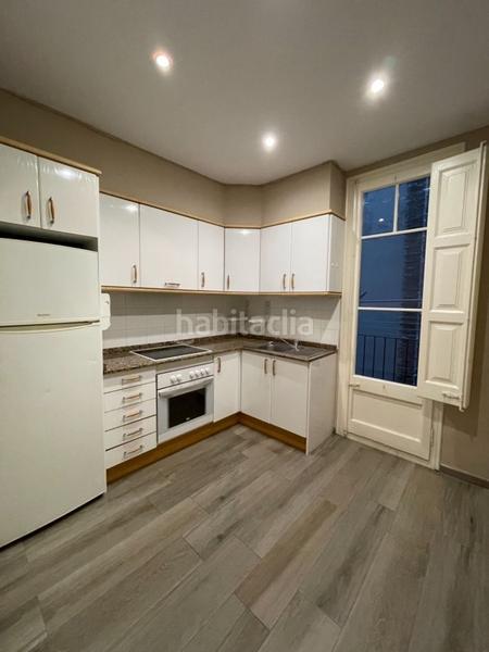 Foto d2de3d0e-7634-4463-887b-d5b3923becbe. Edificio in La Nova Esquerra de l´Eixample Barcelona
