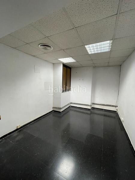 Foto 7e31fdb9-578e-47eb-b2d5-f9d387e2bee1. Alquiler oficina excelente oportunidad!!! en Sant Ramon - Maternitat Barcelona