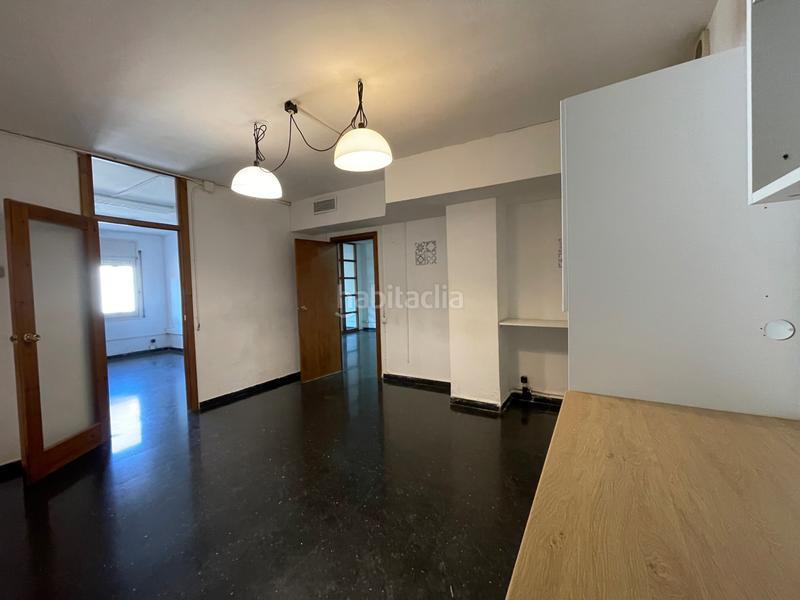 Foto 6c180bf0-2287-44ee-9c3f-095850c66b33. Miete büro in Sant Ramon - Maternitat Barcelona
