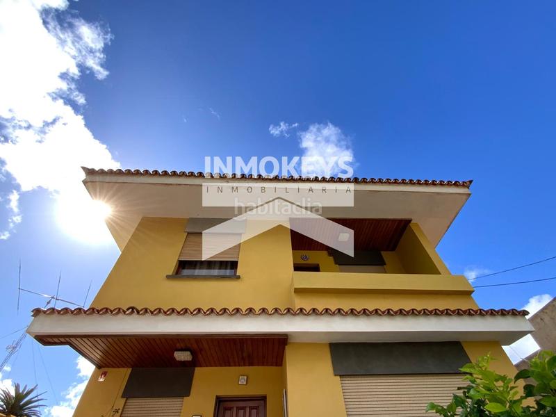 Foto 28d36d33-e875-47e2-b6a0-47622e10b5bb. Maison avec parking dans La Laguna San Cristóbal de La Laguna