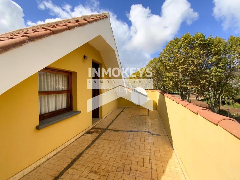 Foto 651cd9ee-7067-4716-b340-f6d2e6f57f98. Maison avec parking dans La Laguna San Cristóbal de La Laguna