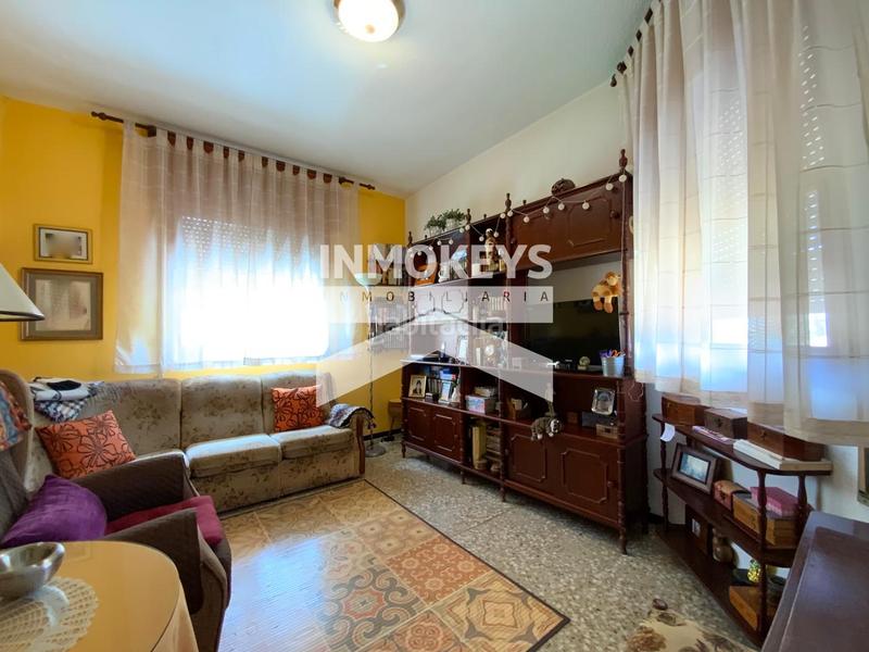 Foto fc23c25d-3eed-4e84-8f48-039a24acf255. Maison avec parking dans La Laguna San Cristóbal de La Laguna