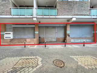 Business premise in N/a. Venta local comercial/oficinas junto a playa canteras y parque s