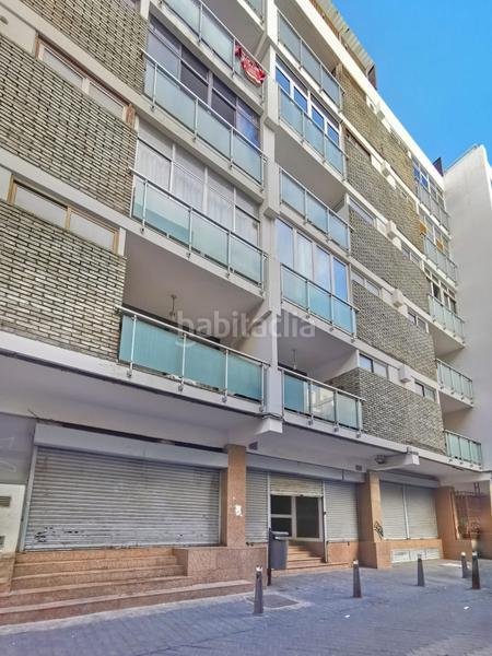 Foto f40cc91d-1476-4261-984a-bea41bf3c8a6. Locale commerciale in calle secretario artiles 74 in Palmas de Gran Canaria (Las)