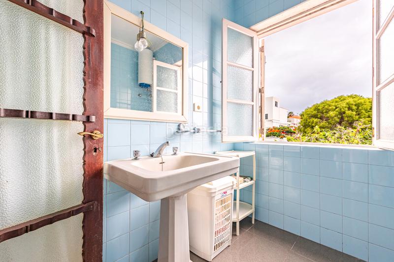 Foto 9ff89e7d-e7f1-4278-b7a7-cc219faa04c9. Chalet con parcheggio in Ciudad Jardín Palmas de Gran Canaria (Las)