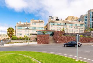 Tríplex a Avenida juan carlos i 3. Ático triplex con gran terraza en urbanización con piscina y gim