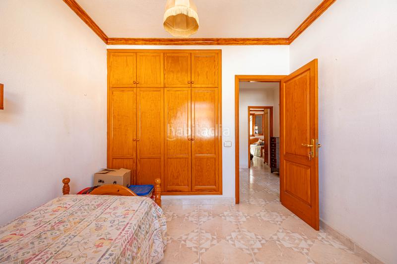 Foto 03abad85-e51d-4669-80a2-f44d3290bd88. Casa aparellada a urbanización complejo residencial masapeses 4b a Arucas
