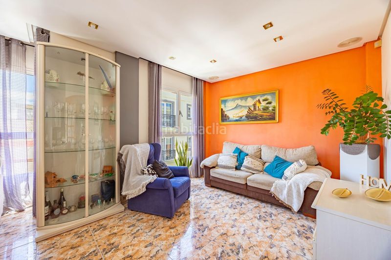 Foto 32cab74d-5320-4490-917b-226f75677057. Edificio  completo en venta en el centro , en las palmas de 525 m. listo para entrar. en Telde