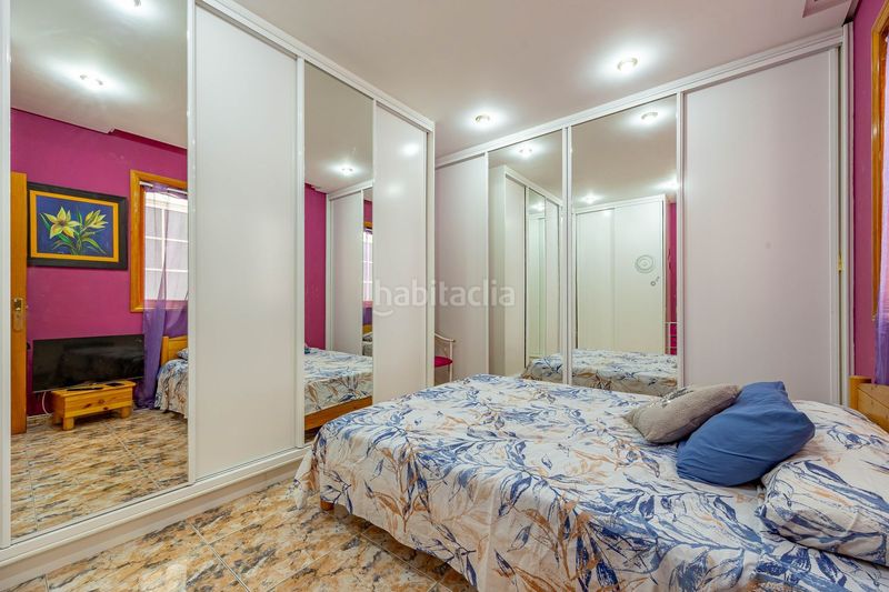 Foto cf194fbd-f945-4f7d-a10b-e5e5f7c3bc89. Edificio  completo en venta en el centro , en las palmas de 525 m. listo para entrar. en Telde