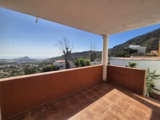 Maison  C. pepito rosa. Casa independiente con gran terraza, vistas despejadas y opción
