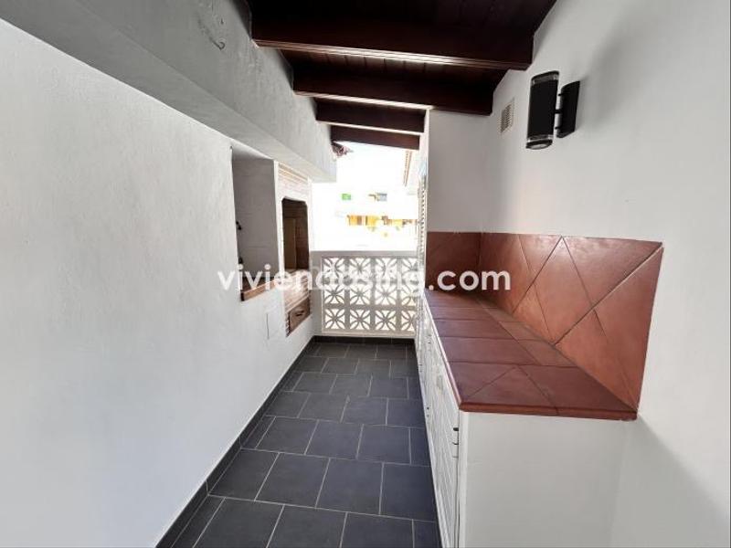 Foto 3d0bc206-2ebf-4c2e-97e1-c446fb3d4953. Chalet in calle uruguay 19 in Longuera - Toscal Realejos (Los)