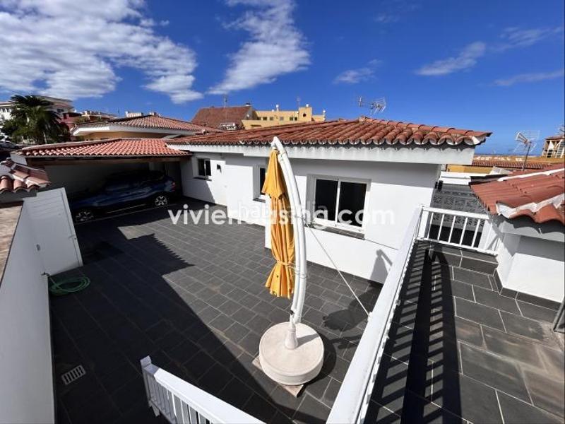 Foto 932bb693-a12b-48a8-9309-097d874e467b. Chalet in calle uruguay 19 in Longuera - Toscal Realejos (Los)
