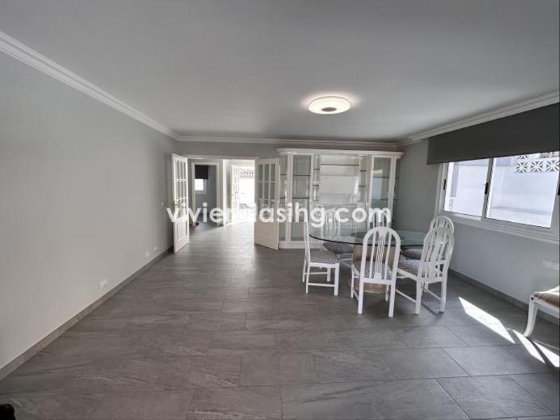 Foto 96b42b9e-ab76-4242-bc27-0baafb2ef340. Chalet in calle uruguay 19 in Longuera - Toscal Realejos (Los)