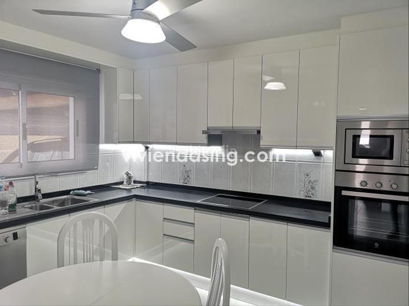 Foto a9ed2533-7fb6-429b-b498-564cbef183b6. Chalet in calle uruguay 19 in Longuera - Toscal Realejos (Los)