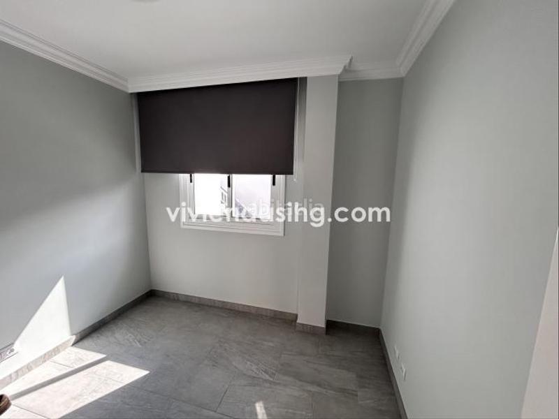 Foto b0e3e03f-2e75-4612-bc62-dc9099c17aa7. Chalet in calle uruguay 19 in Longuera - Toscal Realejos (Los)