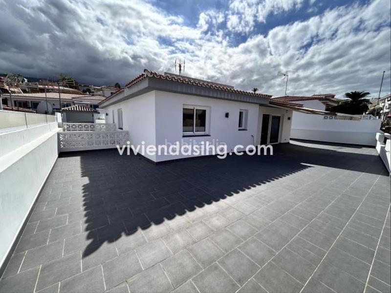 Foto c7e7a187-ac6e-4e2a-984a-e3f1fd80a9af. Chalet in calle uruguay 19 in Longuera - Toscal Realejos (Los)